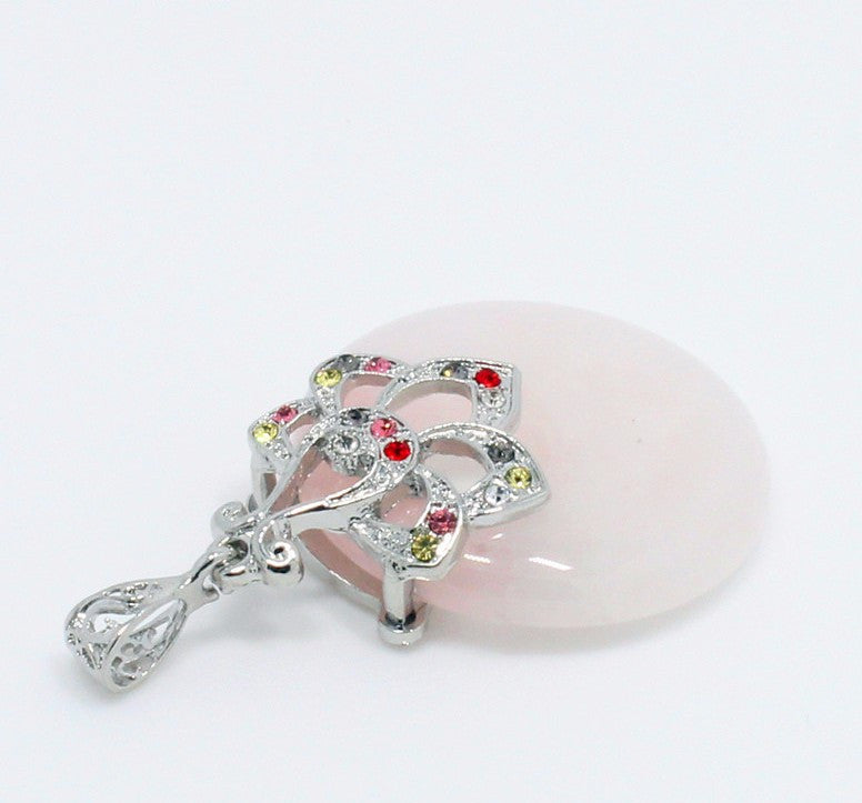Pink Quartz Healing Stone Pendant Natural Pink Crystal Pendants Women Ethnic Silver Flower Suspension Pendant Jewelry